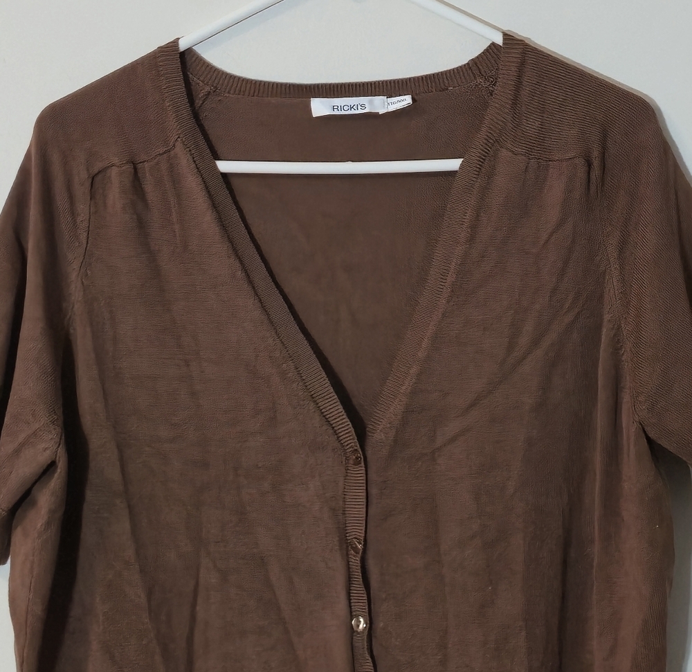 Ricki's XXL Brown V-Neck Cardigan Short Sleeve Button Down Classic Knit Sweater - Picture 7 of 16